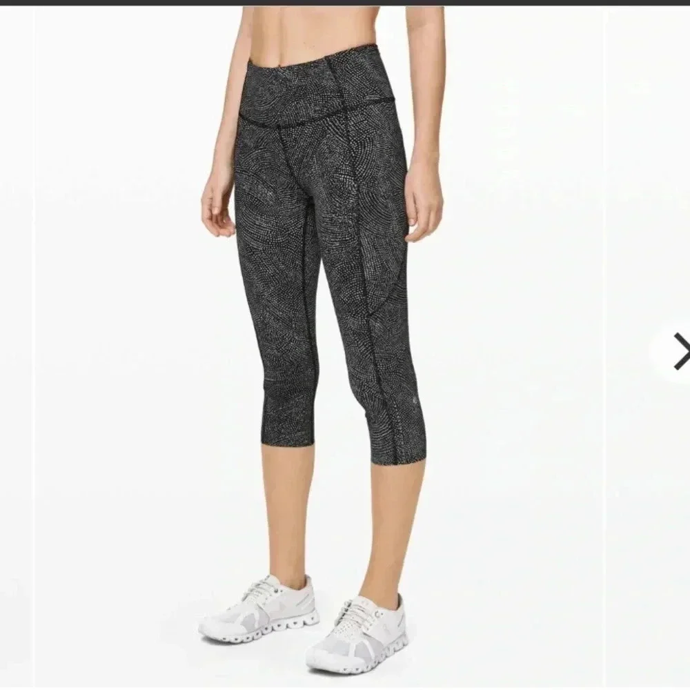 Lululemon fast and free crop 23”